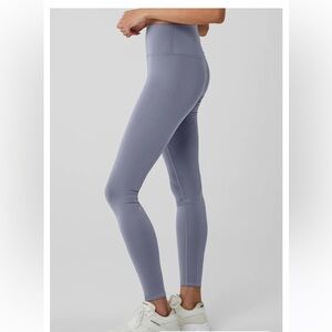 Alo Yoga High Waist Airlift Leggins